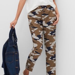 Banana Republic Camouflage Hayden Ankle Pants